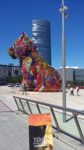 Puppy, Bilbao. España     